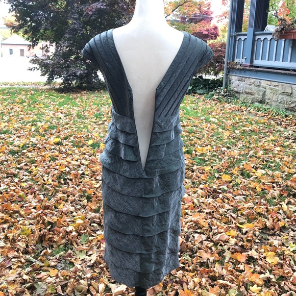 ‼️WEEKEND SALE‼️ Caché☀️Olive green shimmery dress - Picture 8 of 11